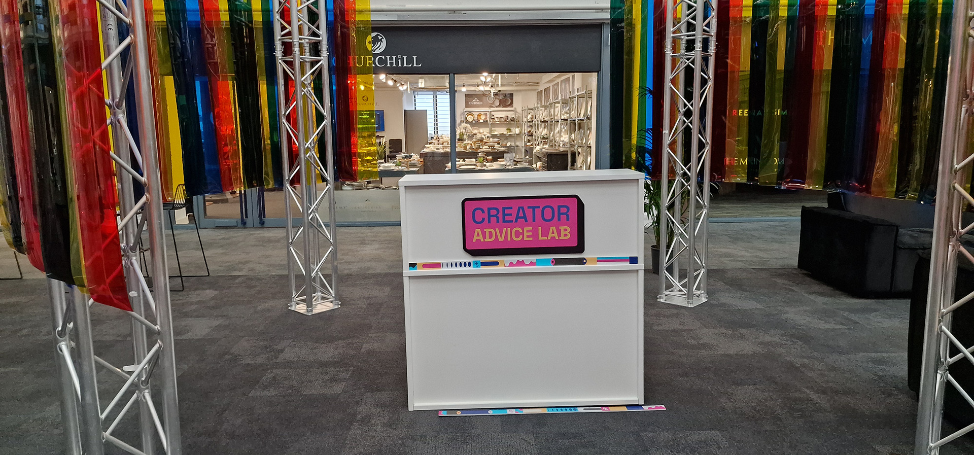 Creator Advice Lab Entrance - Before the Show